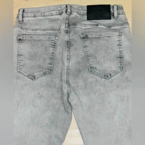 B33 INSPIRED DESIGNER LUCA SKINNY STRETCH JEANS
SIGNATURE WASHED GREY SIZE 32R - Picture 14 of 16